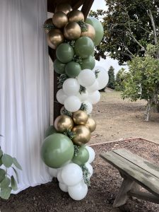 Botanical Standard Balloon Garland